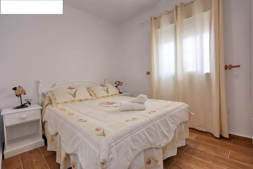 Casa Gardenia A 200M Playa Solo Familias Villa โกนิล เด ลาฟรอนเตรา ภายนอก รูปภาพ